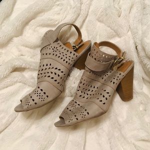 💐 Qupid Open Toe Cutout Booties